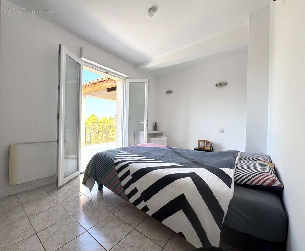 Maison à TARADEAU