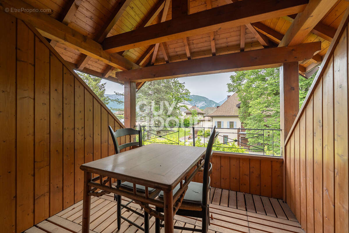 Appartement à SEVRIER