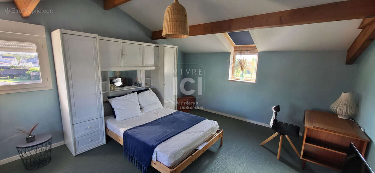 Maison à SAINTE-LUCE-SUR-LOIRE