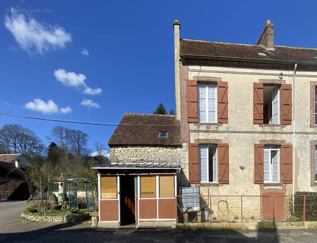Maison à LA POTERIE-AU-PERCHE