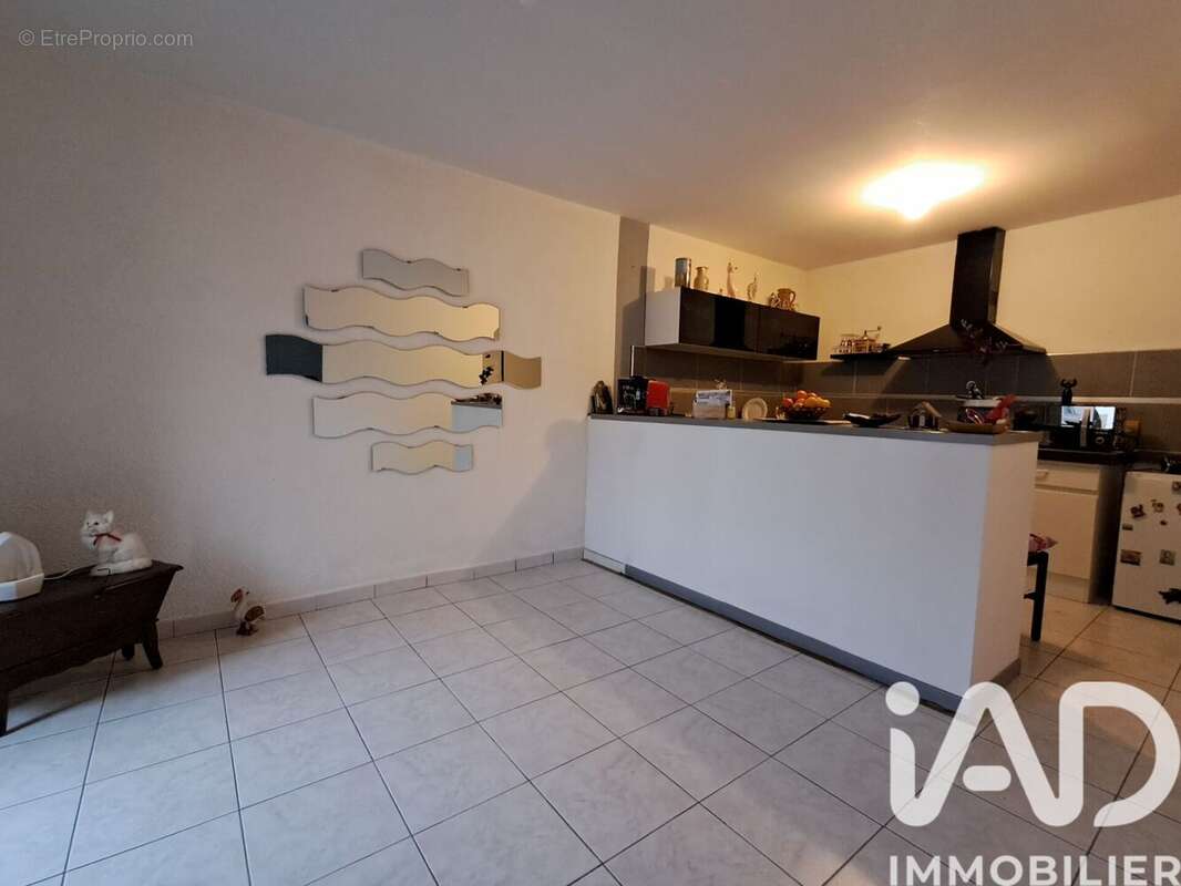 Photo 3 - Appartement à LEZIGNAN-CORBIERES