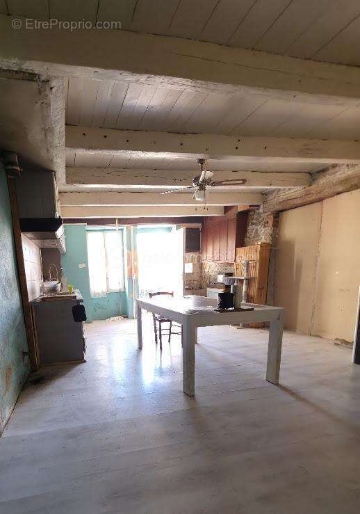 Maison à SAINT-BONNET-DE-BELLAC