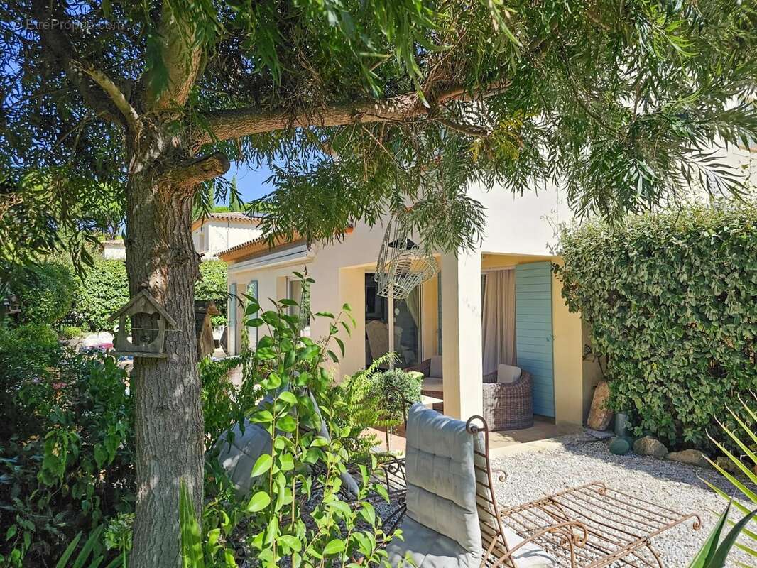 Maison à SAINT-RAPHAEL