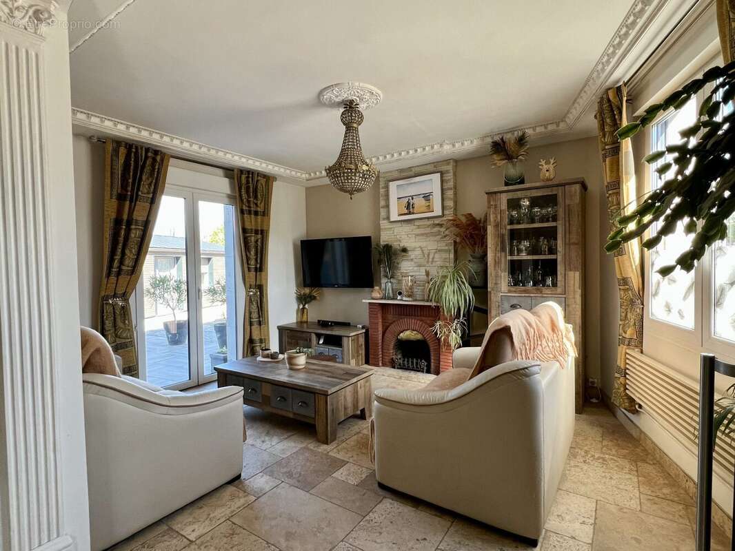 Maison à LUC-SUR-MER