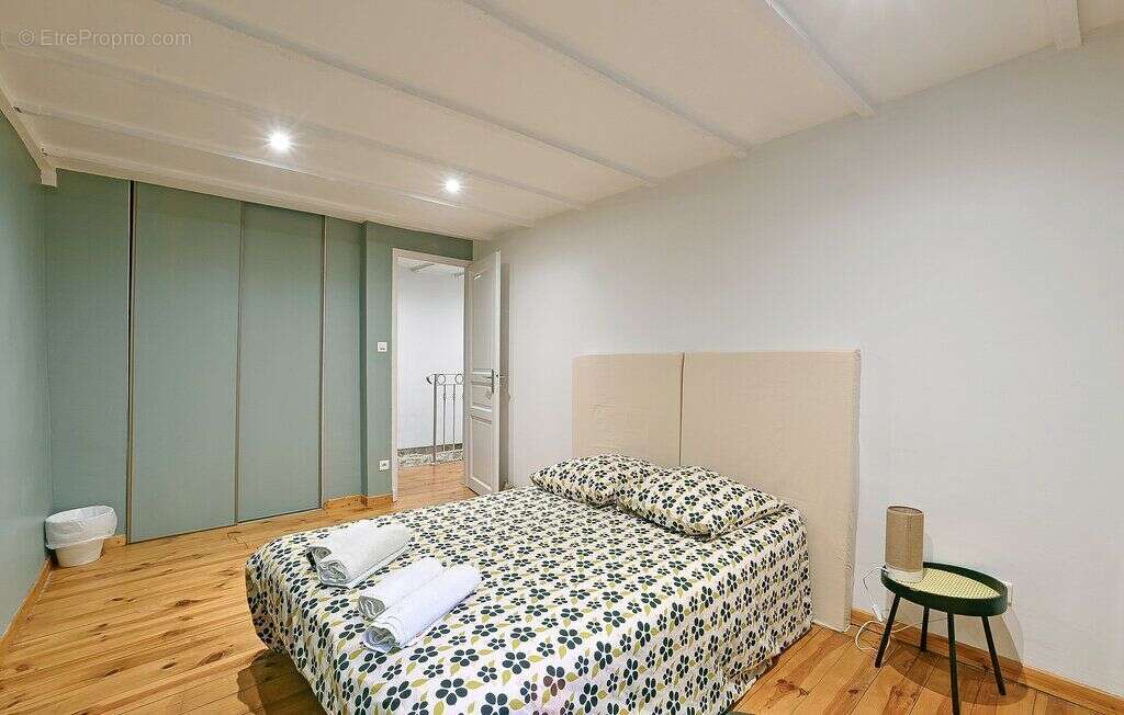 Maison à BAGNOLS-SUR-CEZE