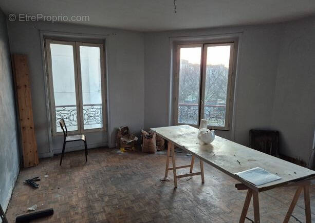Appartement à PARIS-18E