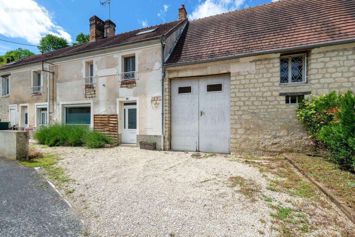 Maison de 5 pièces de 130 m² à Neufchelles - photo 17