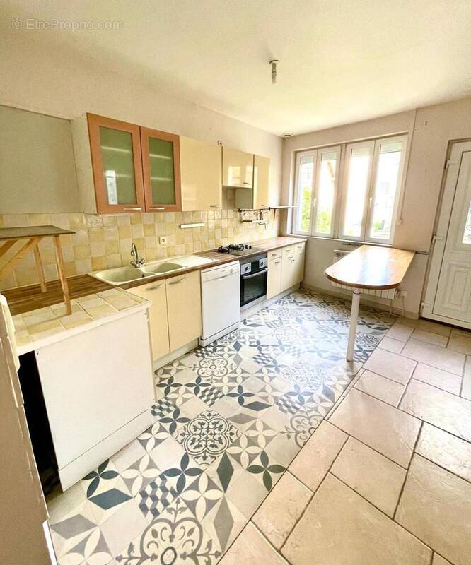 Photo 1 - Maison à BOURGES