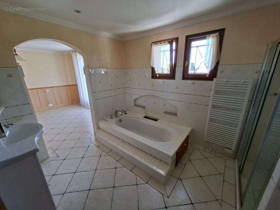 Maison à PLESTIN-LES-GREVES