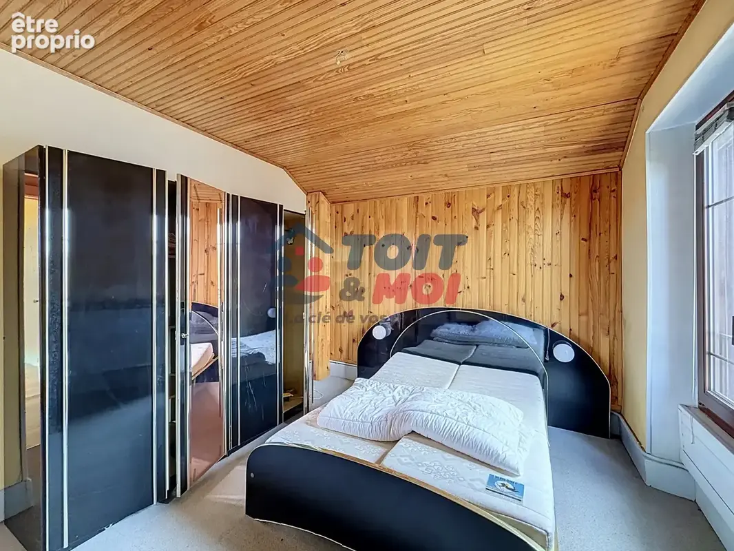 Maison à vendre à Vesoul avec piscine   125 m2   4 chambres   Terrain 629 m2   Double garage - photo 12