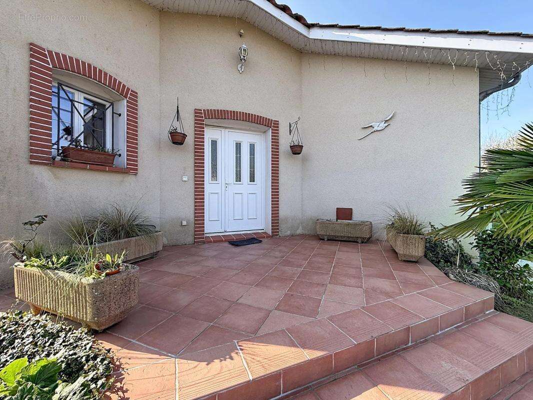 Maison à CASTELSARRASIN