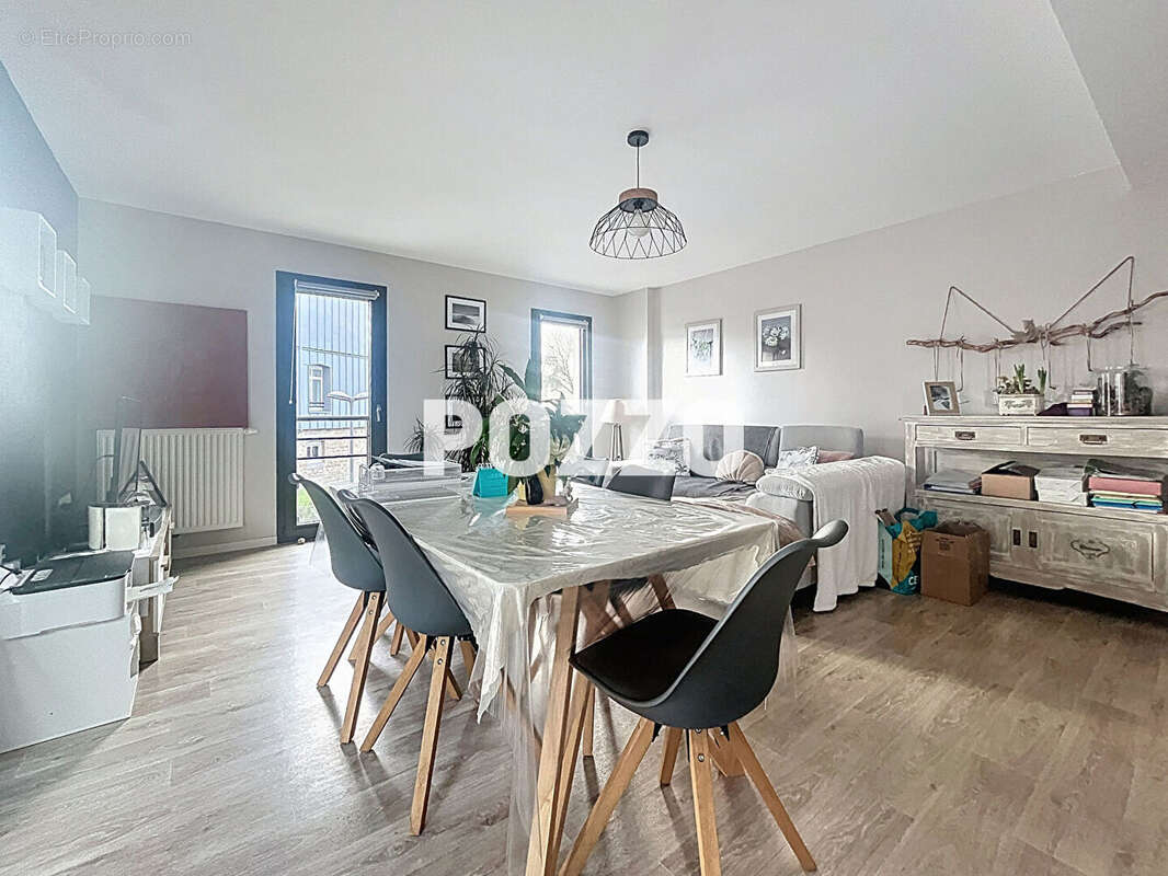Appartement à SAINT-PAIR-SUR-MER