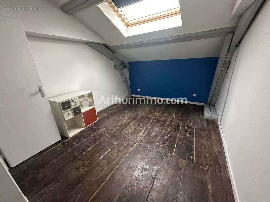 Maison à SAINT-ASTIER