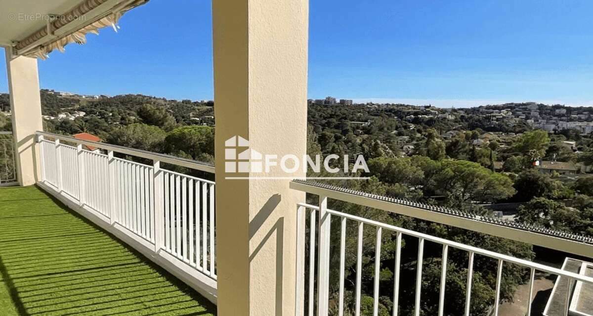 Appartement à SAINT-RAPHAEL