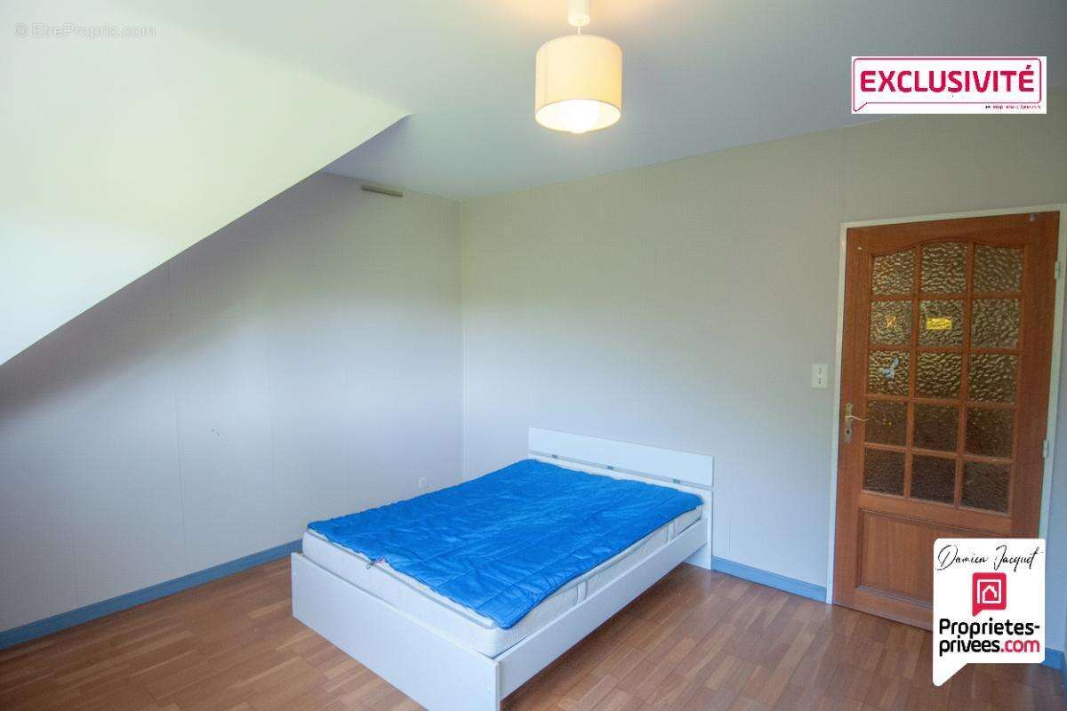 Roches Les Blamont - Maison Familiale 7 Pieces, 5 grandes Chambres - 168 m² Terrain 1695 m² - photo 13