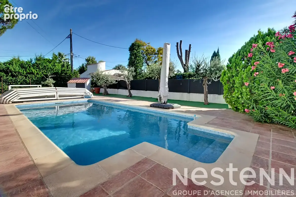 A VENDRE - Maison 70 m² , 2 chambres, piscine , garage , grand terrain idéal camping  car . - photo 17
