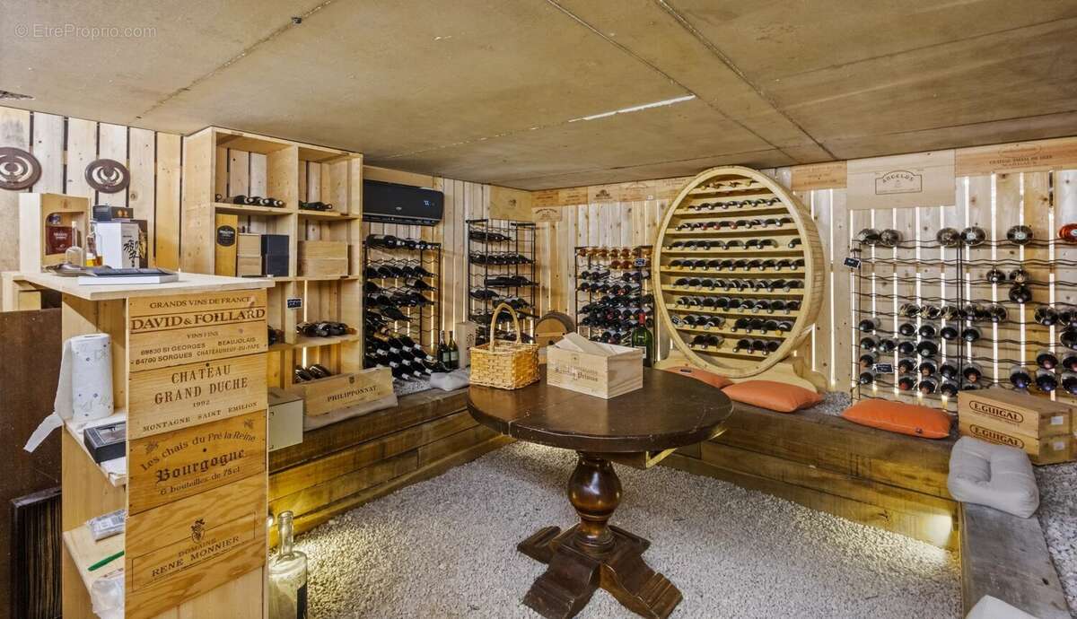 Maison à PEYMEINADE