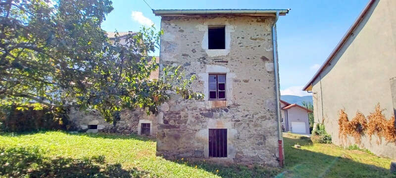 Maison à DINGY-EN-VUACHE