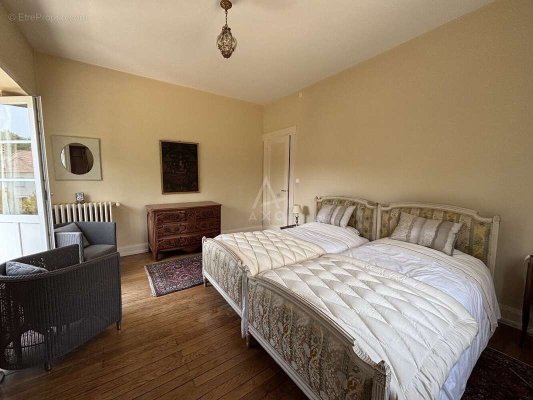 Propriete bourgeoise/ parc de 1.7 ha - photo 14