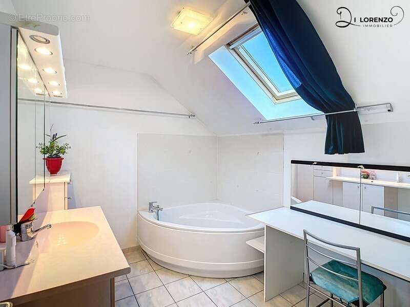 Maison à LE PONT-DE-BEAUVOISIN