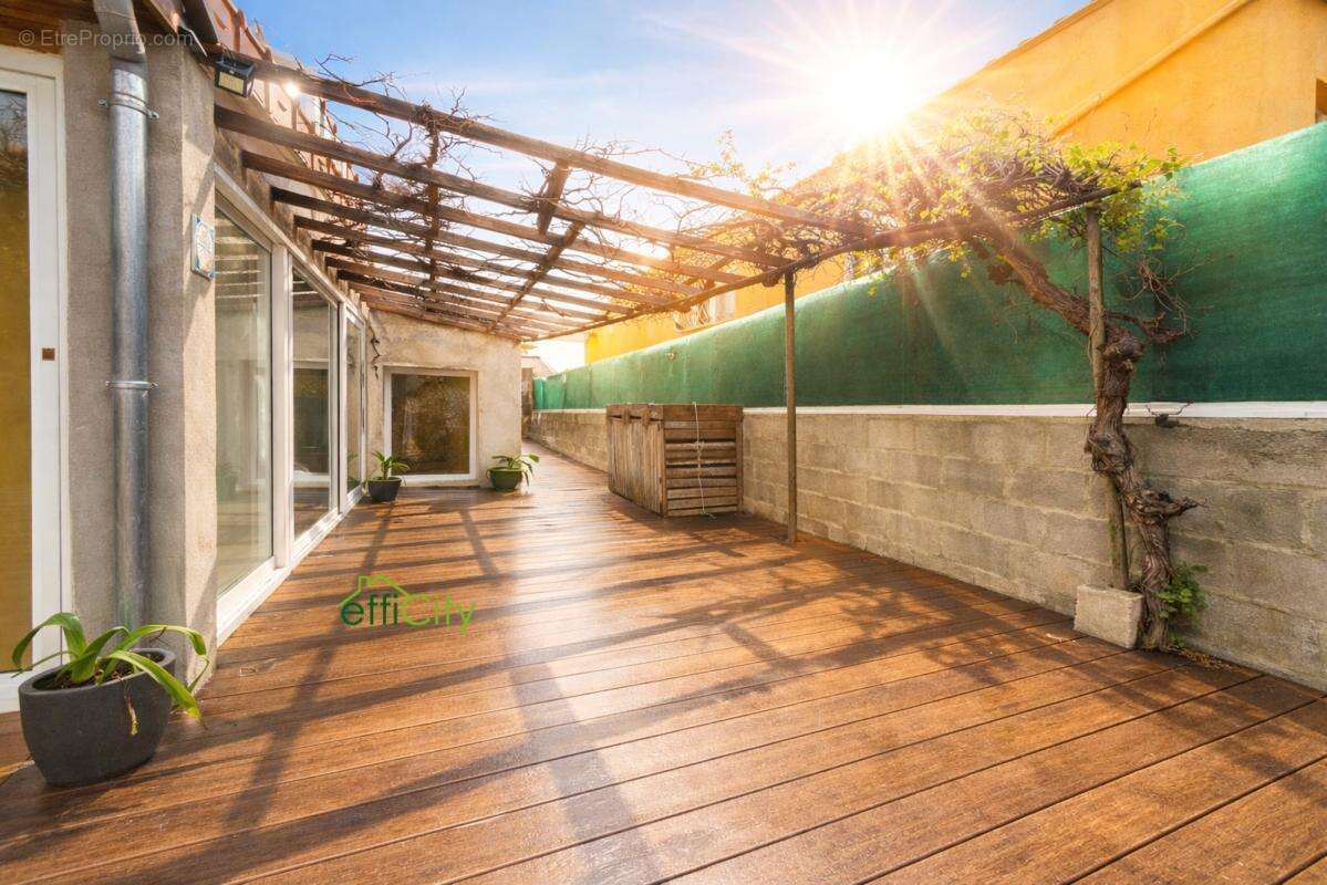 Maison à MARSEILLE-10E