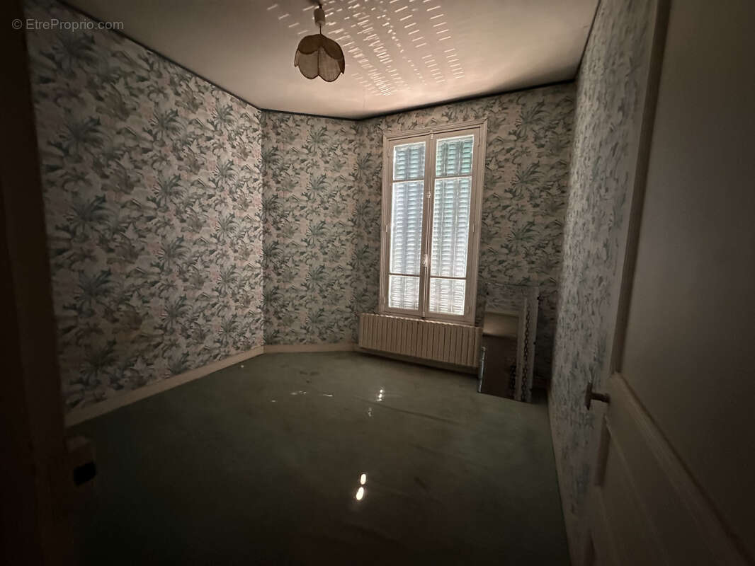 Maison à STAINS