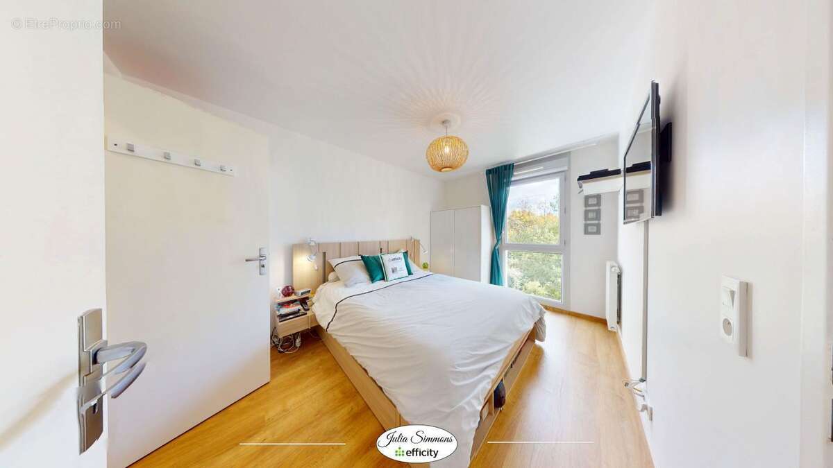 Appartement à MAREIL-MARLY