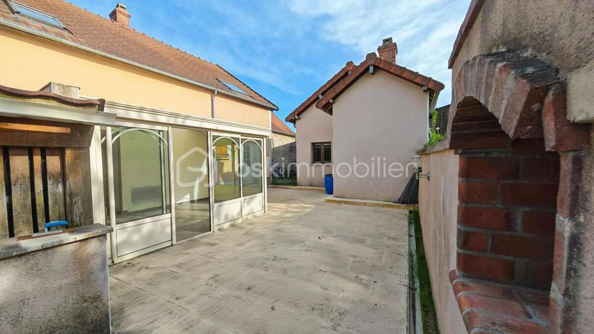 Charmante maison 112 m² à Bazolles - photo 4