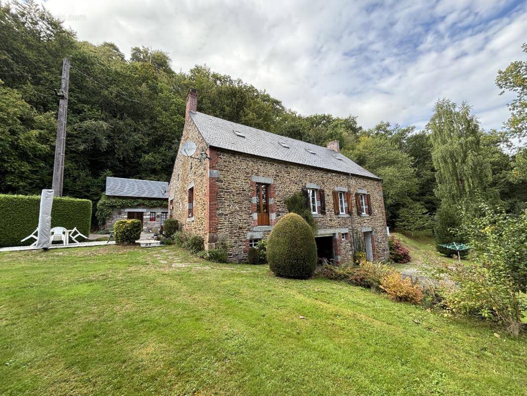 Maison à AUGUAISE