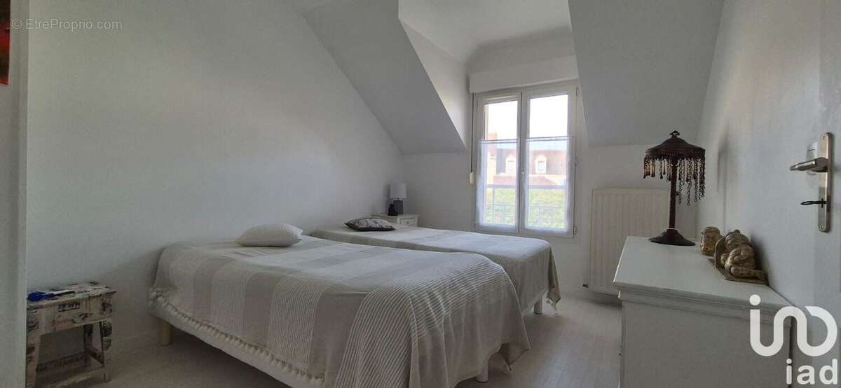 Photo 7 - Maison à LE COUDRAY-MONTCEAUX