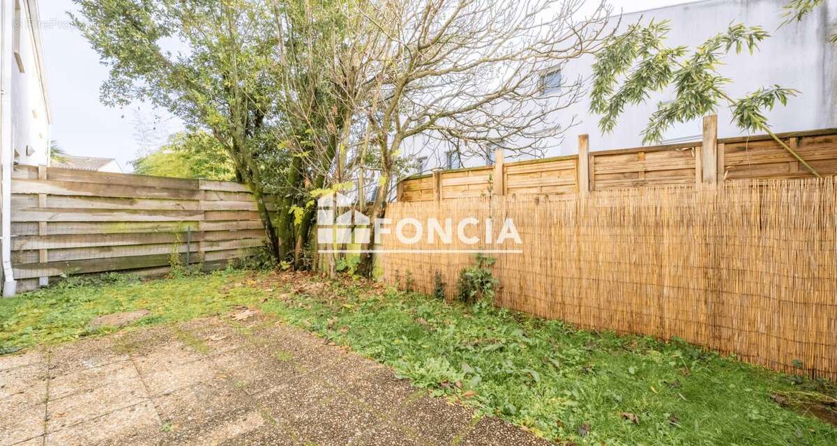 Appartement à LE BOUSCAT