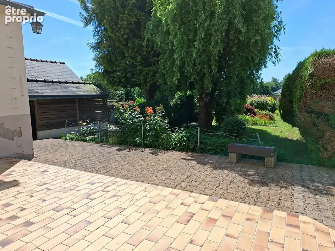 Maison  6 pièce(s) 113 m2 - Centre Retiers - photo 12