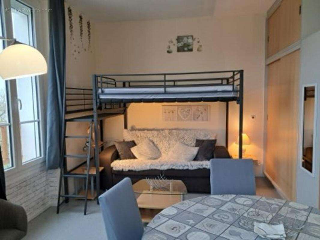 Appartement à LA ROCHE-POSAY