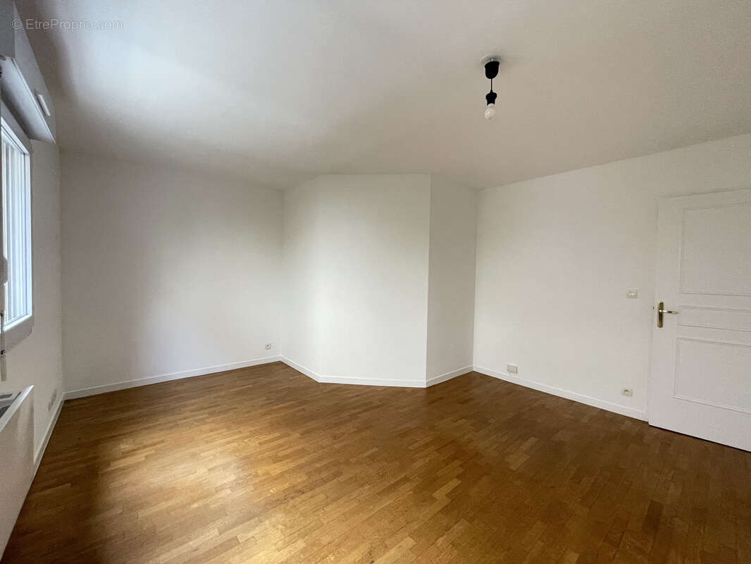Appartement à CLICHY