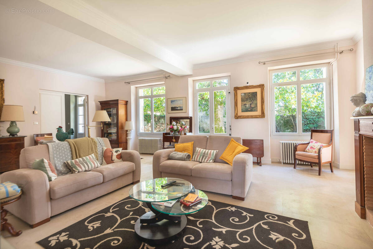 Maison à CARIGNAN-DE-BORDEAUX