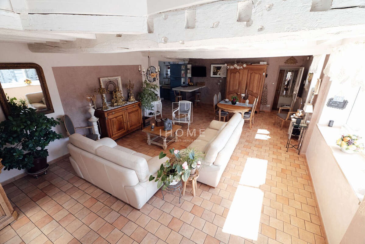 Maison à OISSEAU-LE-PETIT
