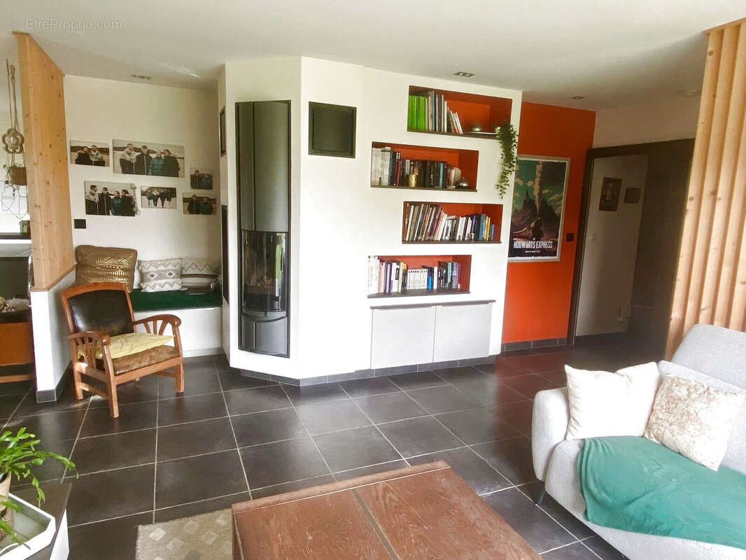 Maison à BOUILLE-LORETZ