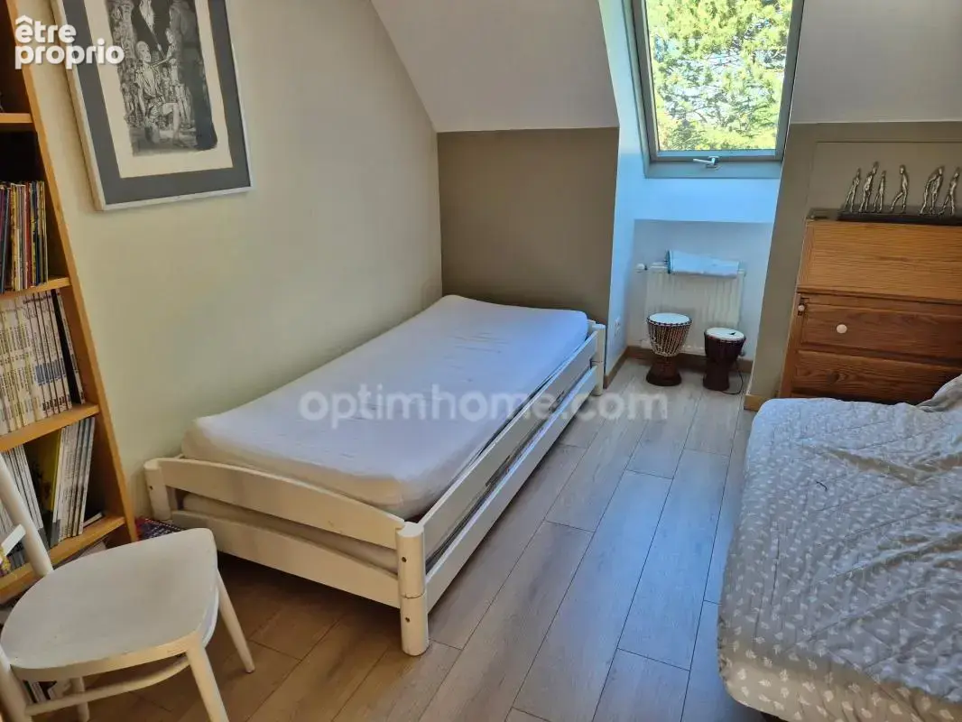 Maison individuelle 5 chambres offrant 182m2 hab sur parcelle de 860m2 - photo 8