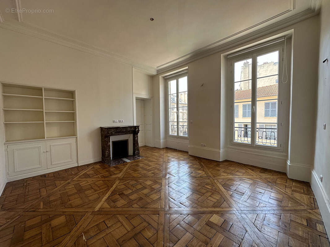 Appartement à VERSAILLES