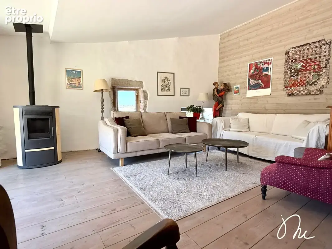 Très belle maison de village T5 avec grand garage et 80 m2 de terrasse - photo 3