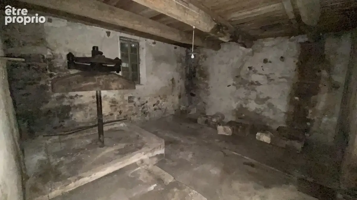 A vendre en exclusivité ensemble immobilier de 257 m2 à rénover avec jardin à Minerve - photo 6