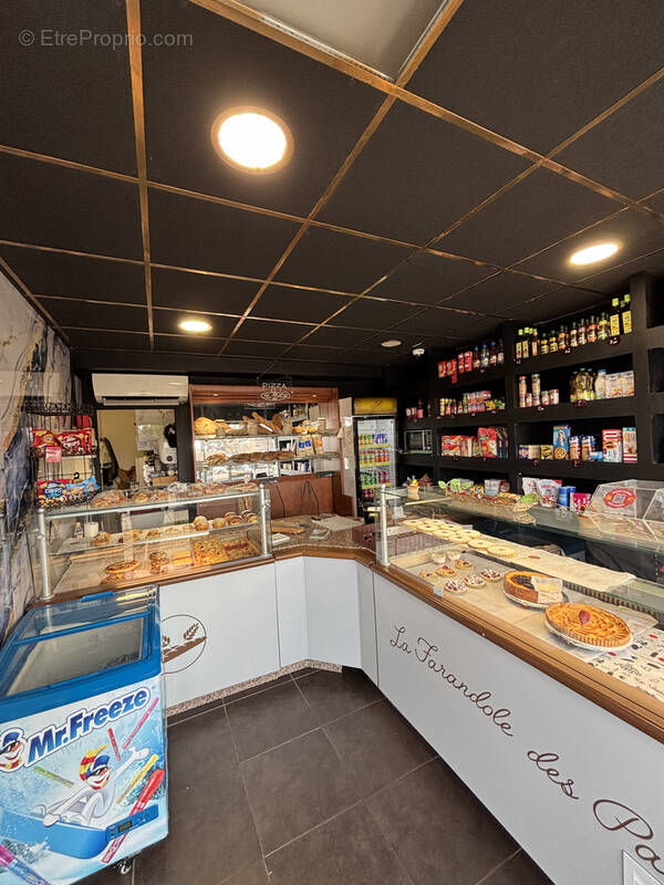 Commerce à MARSEILLE-10E