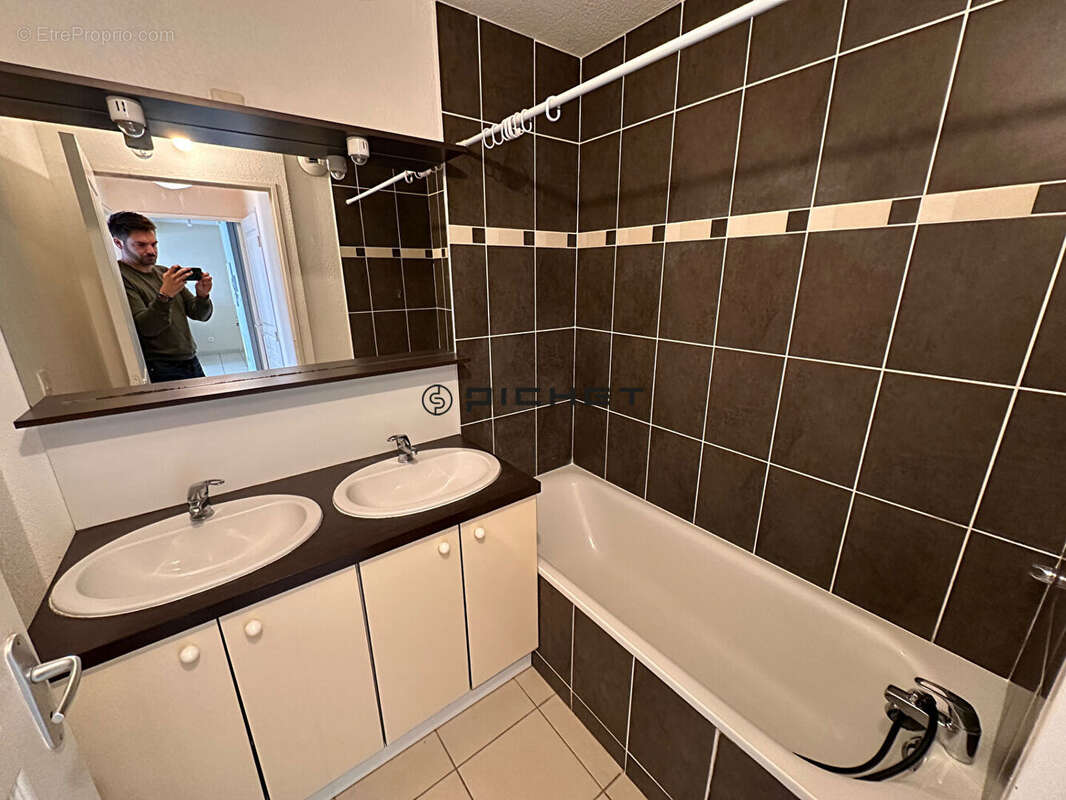 Appartement T3 avec terrasse et parking - Résidence recherchée - photo 11