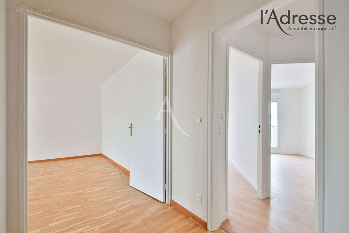 Appartement familial 4 pièces avec 2 balcons, 2 parkings et cave - photo 13