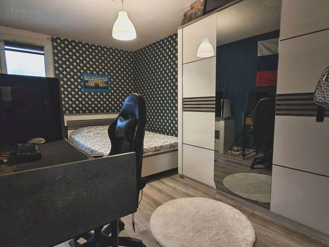 Maison à PORTES-LES-VALENCE