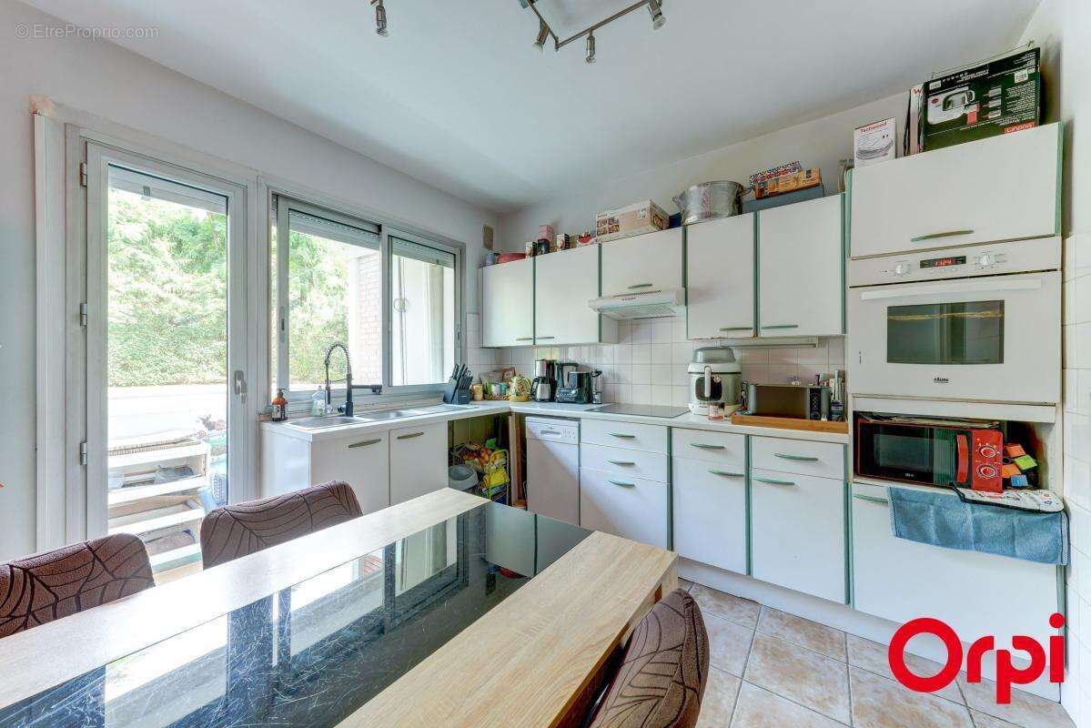 Appartement à CALUIRE-ET-CUIRE