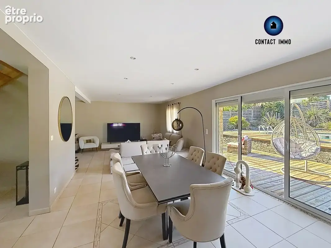 Maison 6 pièces 160 m² à vendre à Saint-Pantaleon-De-Larche (19600) - photo 4