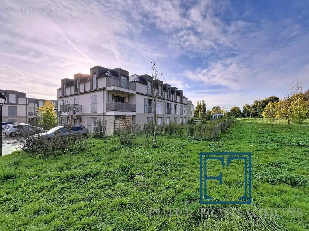 Appartement à BIEVRES