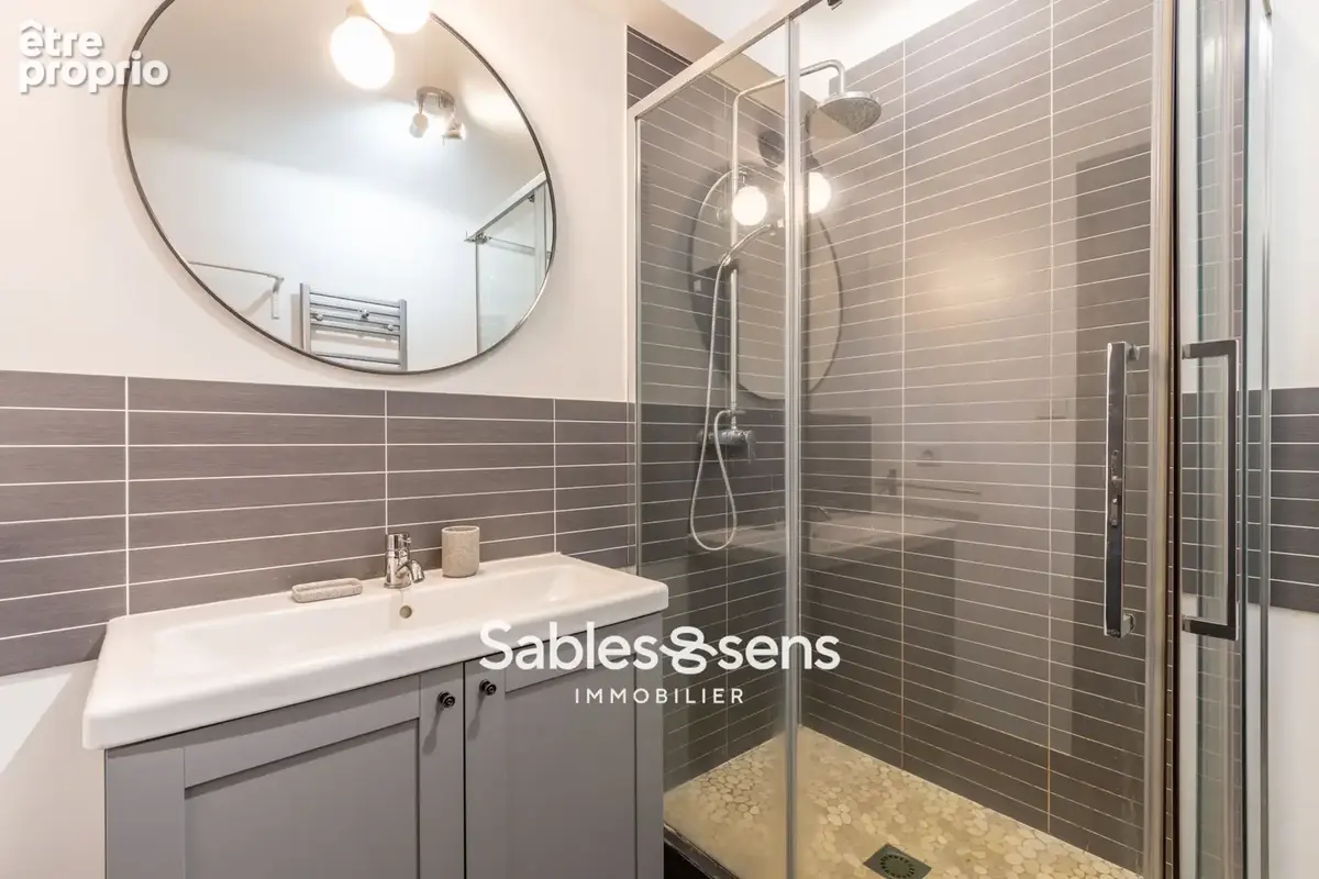 Appartement T3 avec balcon et terrasse sur la commune des Sables d'Olonne - photo 7
