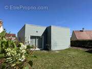 Maison à CHAMPS-SUR-YONNE